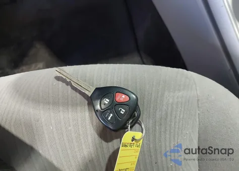 2011 Toyota Corolla Le z USA, uszkodzony, nr VIN JTDBU4EE8B9168301